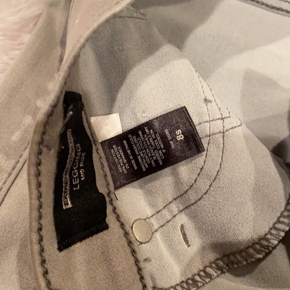 Express once worn splash painted leggings. No flaws. - Picture 9 of 9